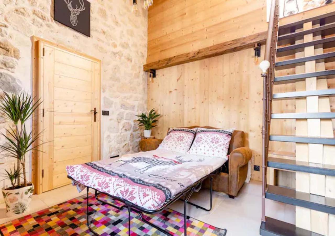 Chalet Annecy 200M Lac, Plage & Montagnes ภายนอก รูปภาพ